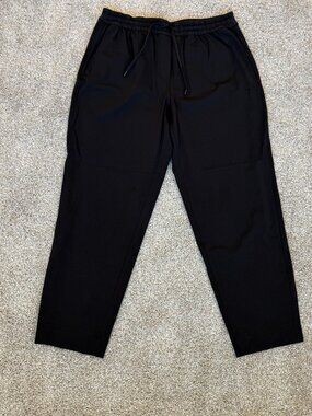 Lululemon Tapered Luxtreme Mid-Rise Pant 7/8 Black Size M